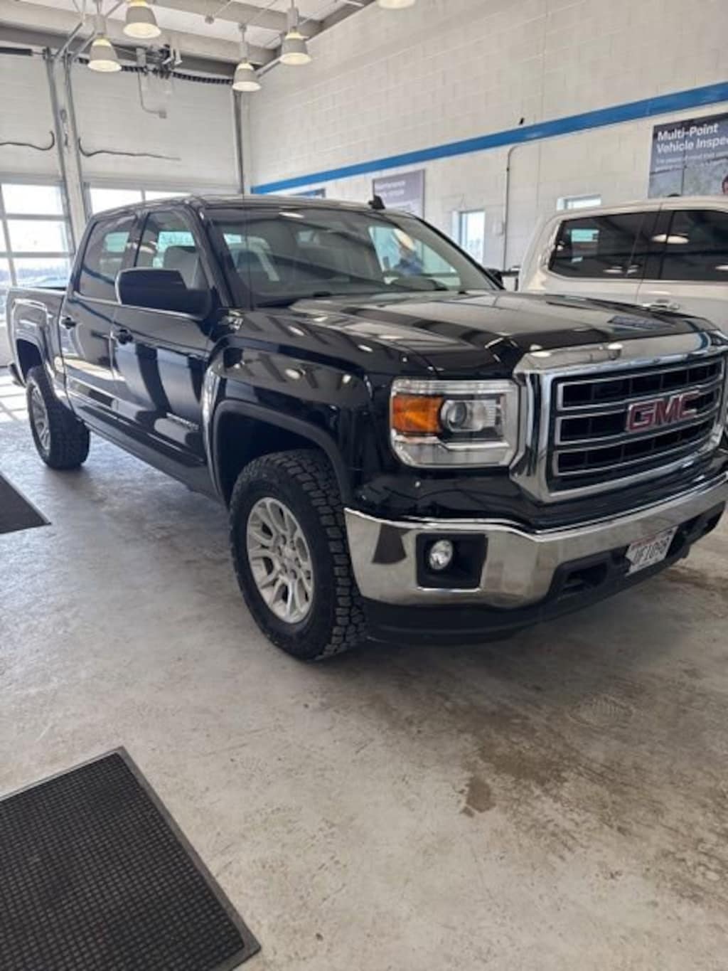 Used 2014 GMC Sierra 1500 SLE Truck Crew Cab