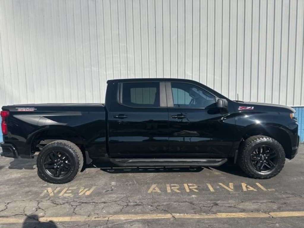 Used 2019 Chevrolet Silverado 1500 LT Trail Boss Truck Crew Cab