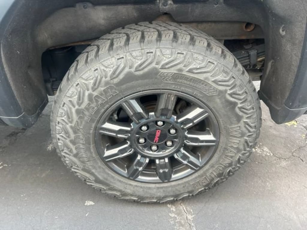 Used 2024 GMC Sierra 1500 AT4X Truck Crew Cab