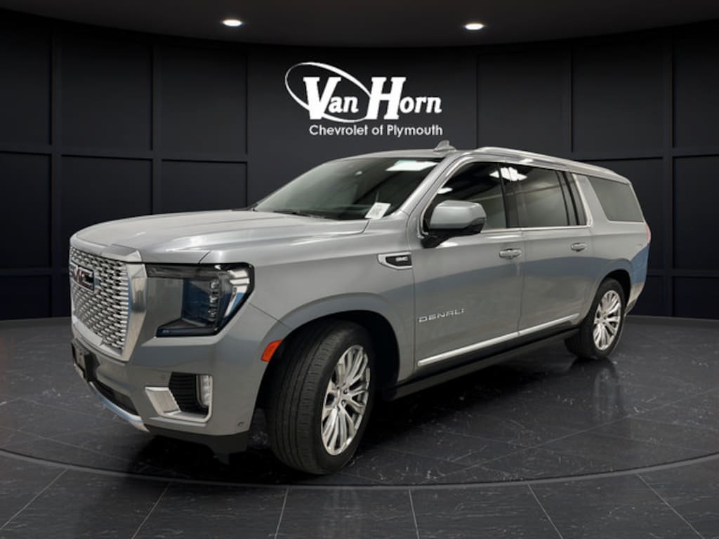 Used 2023 GMC Yukon XL Denali SUV