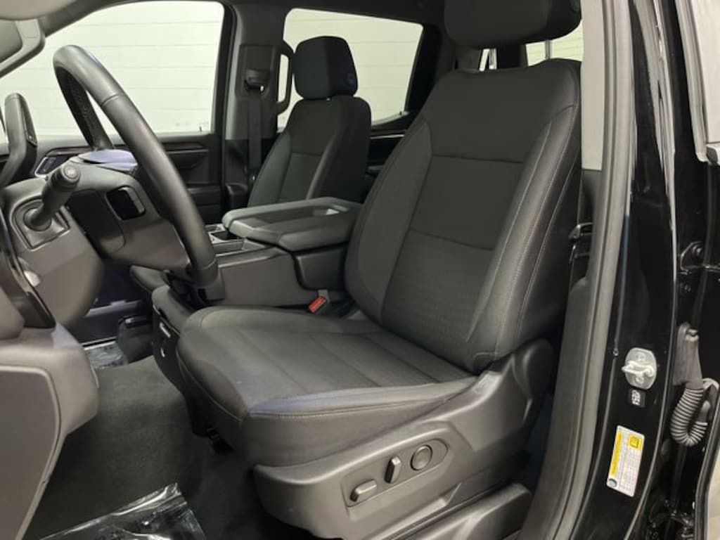 Used 2025 Chevrolet Silverado 1500 LT Truck Crew Cab