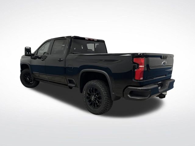 2025 Chevrolet Silverado 2500HD High Country photo 3