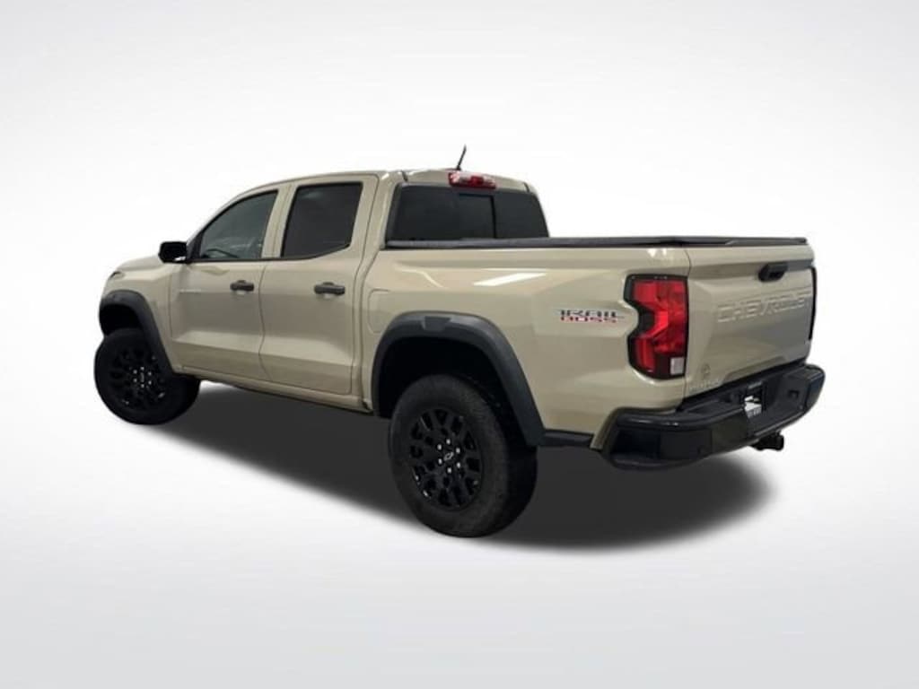 Used 2024 Chevrolet Colorado Trail Boss Truck Crew Cab