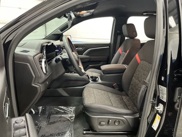 2024 Chevrolet Colorado Z71 photo 4