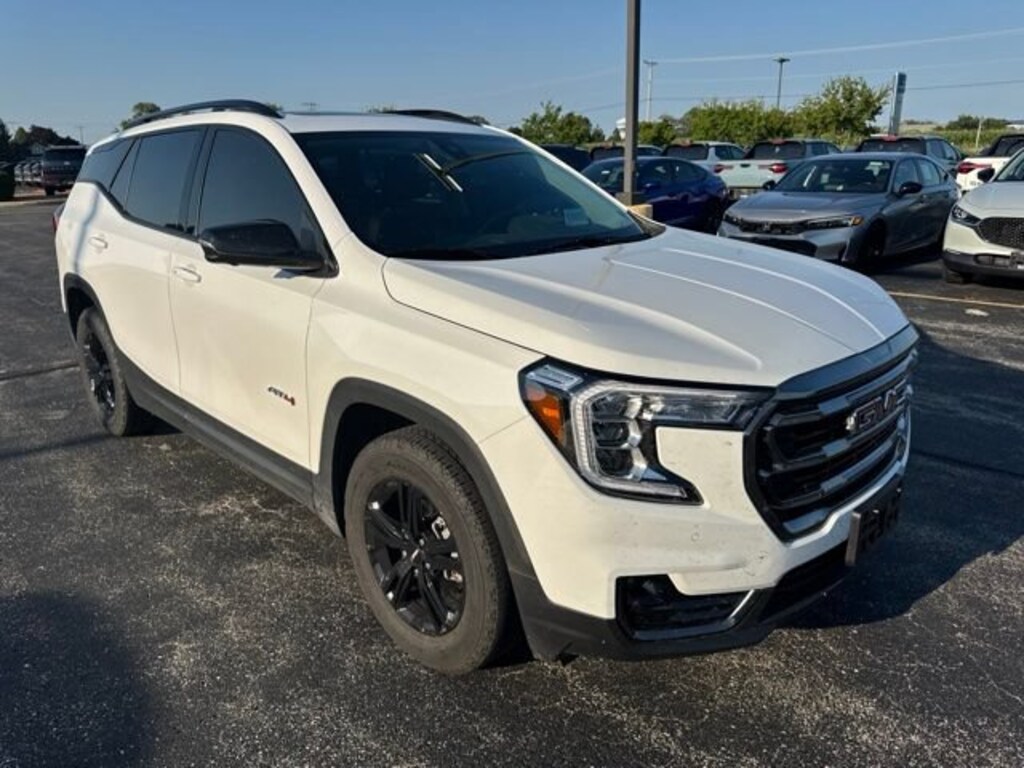 Used 2023 GMC Terrain AT4 SUV