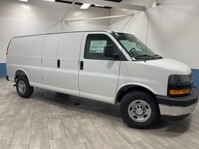 2026 Chevrolet Express Cargo