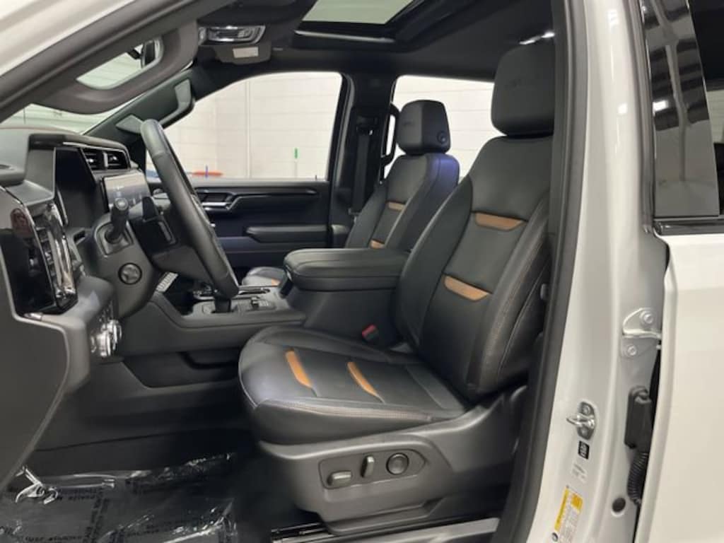 Used 2023 GMC Sierra 1500 AT4 Truck Crew Cab