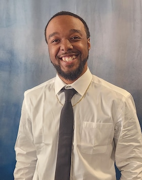 Staff member Jahlil Turner from ID_2d3214ab384d