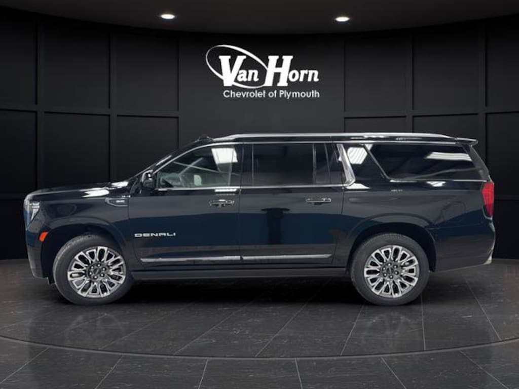 Used 2023 GMC Yukon XL Denali Ultimate SUV