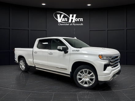 2022 Chevrolet Silverado 1500 High Country Truck Crew Cab