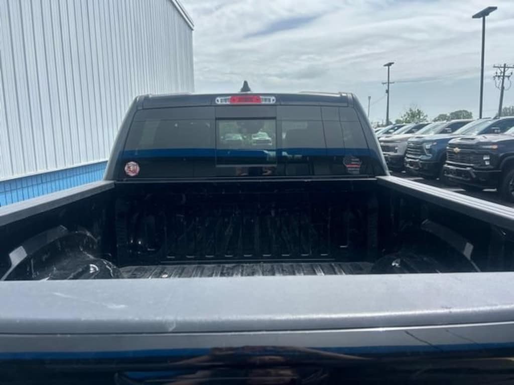 Used 2022 Ram 1500 Laramie Crew Cab 4x4 57 Box Truck Crew Cab