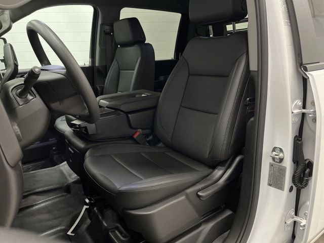 2025 Chevrolet Silverado 3500HD Work Truck photo 3