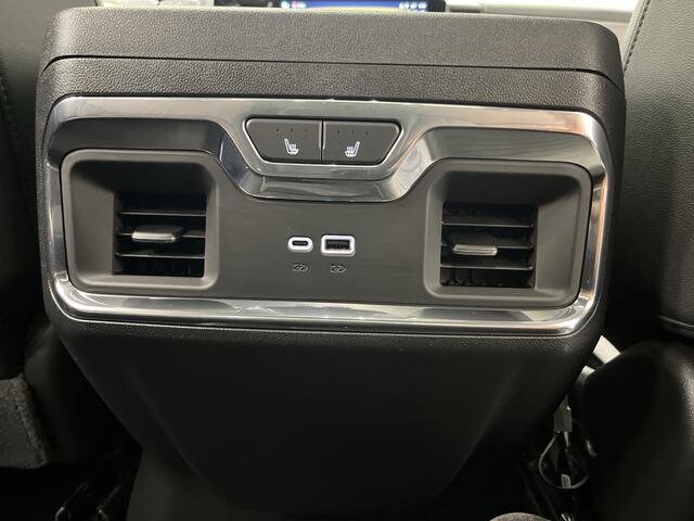 2025 Chevrolet Silverado 1500 High Country - Photo 35