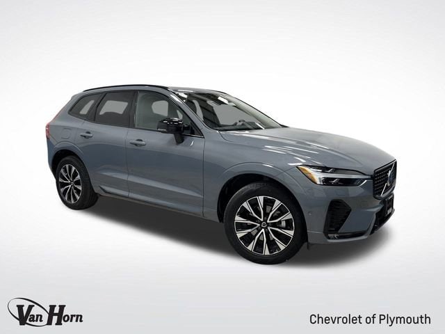 2024 Volvo XC60 Plus's photo