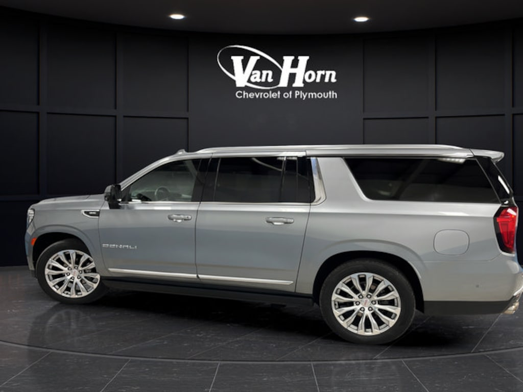 Used 2023 GMC Yukon XL Denali SUV