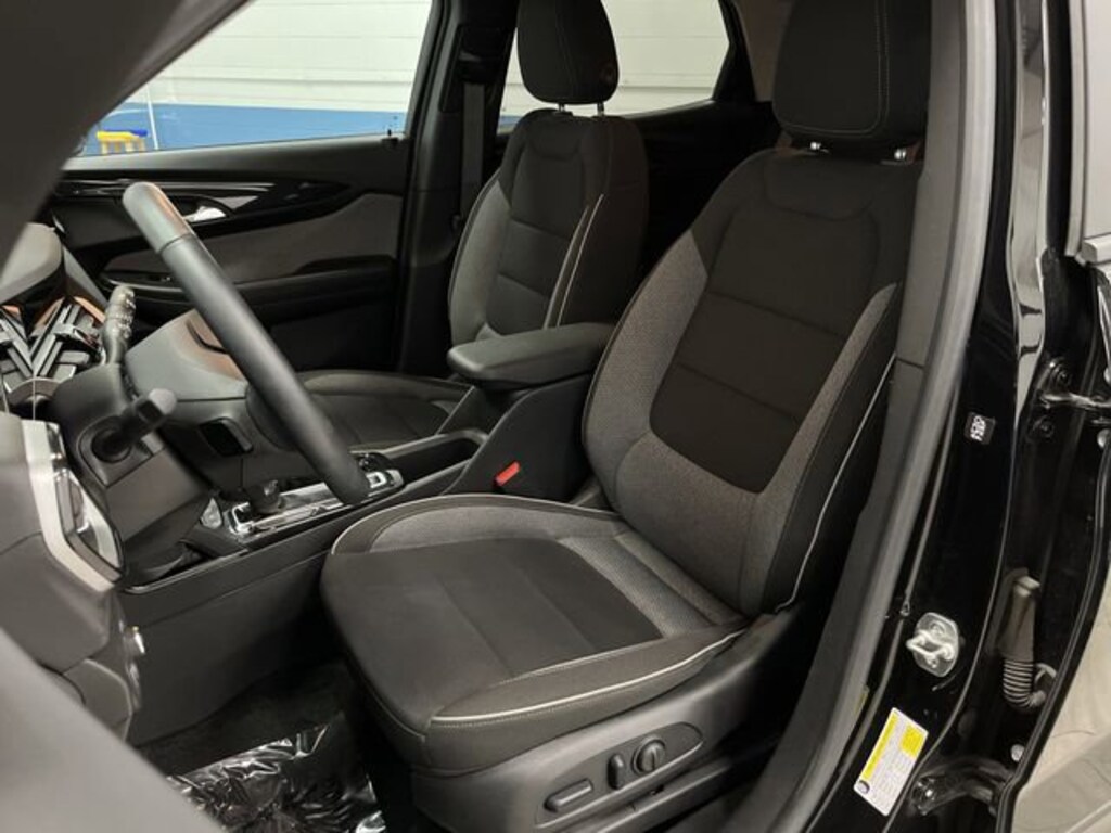 Used 2024 Chevrolet Trailblazer LT SUV