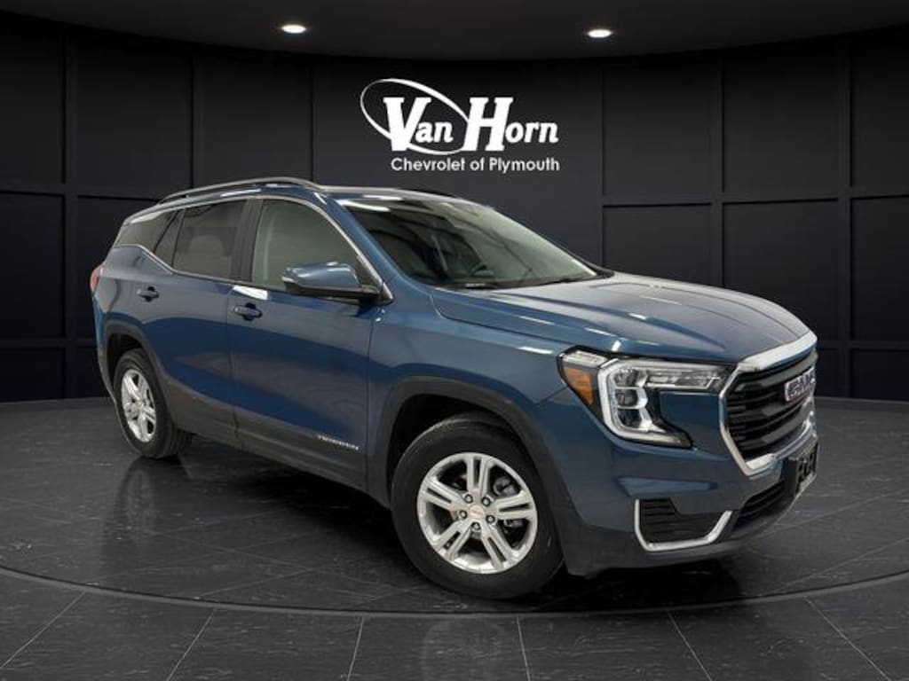 Used 2024 GMC Terrain SLE SUV