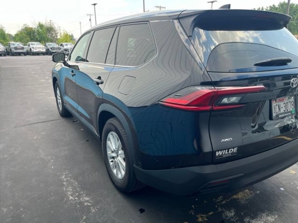 Used 2025 Toyota Grand Highlander XLE SUV