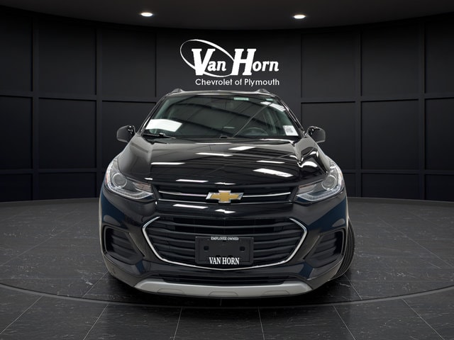 Used 2020 Chevrolet Trax LT with VIN KL7CJPSB1LB063633 for sale in Plymouth, WI