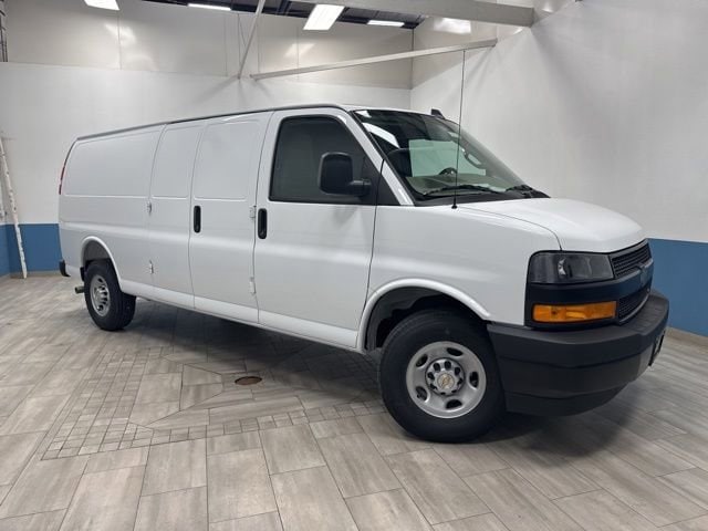 2026 Chevrolet Express Cargo