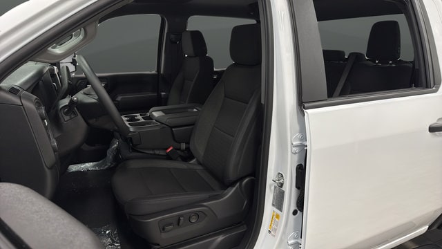 2026 Chevrolet Silverado 2500 HD Custom - Photo 9