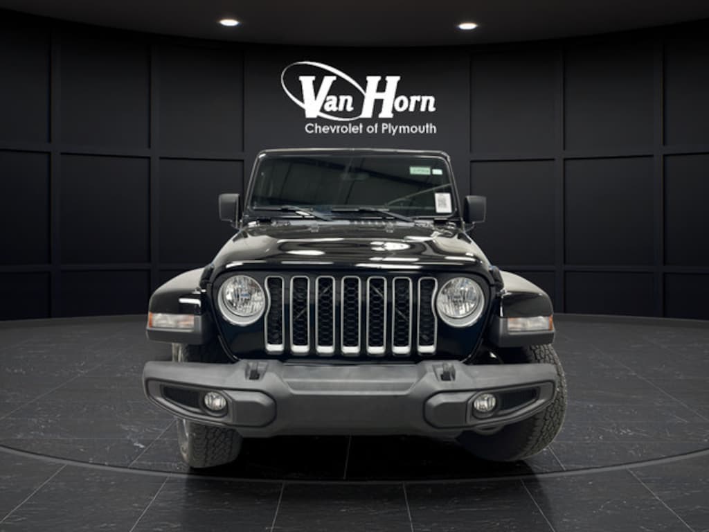 Used 2022 Jeep Gladiator Overland 4x4 Truck Crew Cab