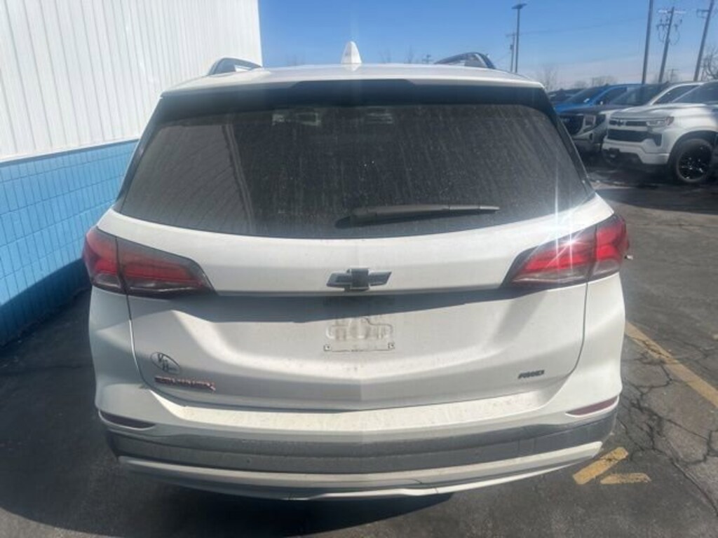 Used 2024 Chevrolet Equinox Premier SUV