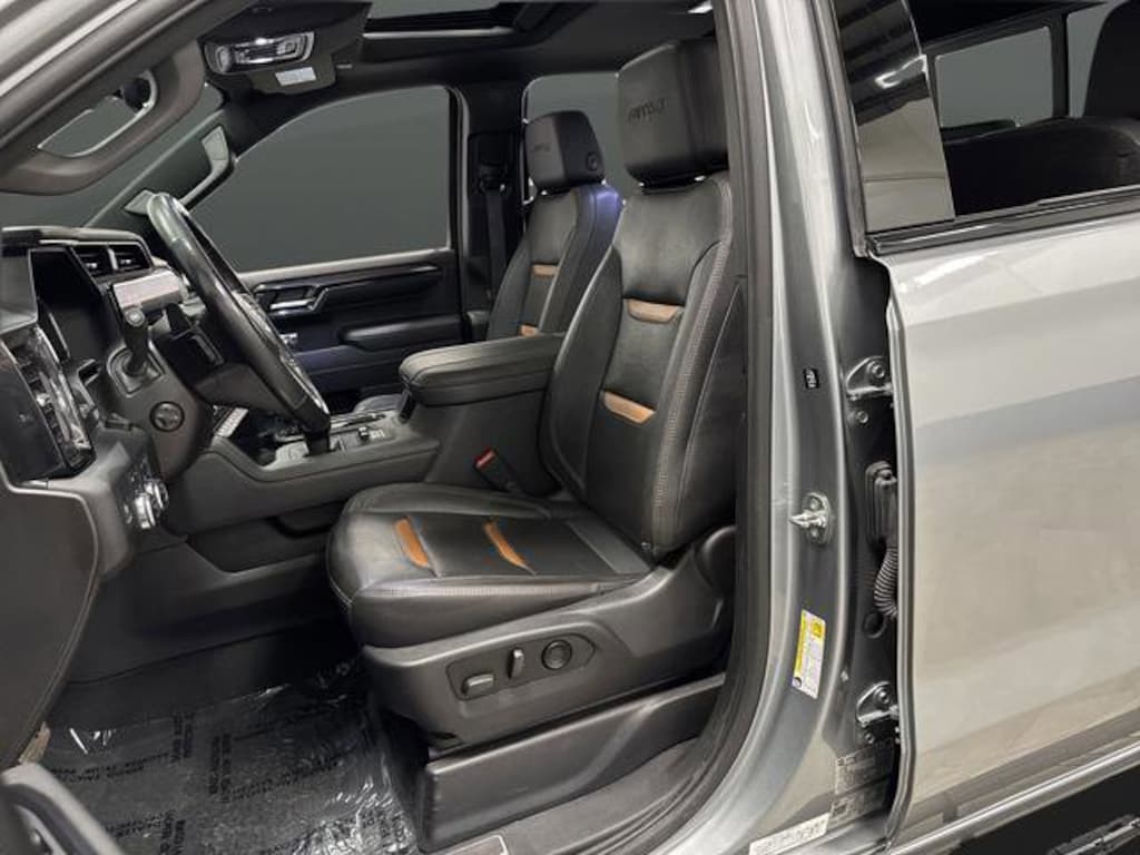 Used 2023 GMC Sierra 1500 AT4 Truck Crew Cab