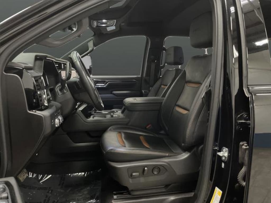 Used 2024 GMC Sierra 2500 HD AT4 Truck Crew Cab