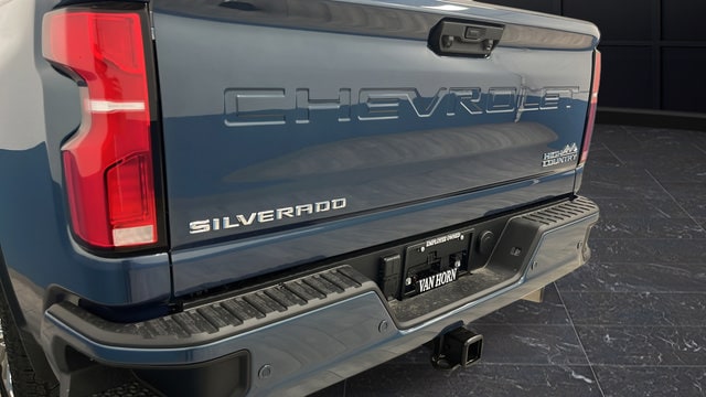 2026 Chevrolet Silverado 2500 HD High Country - Photo 42