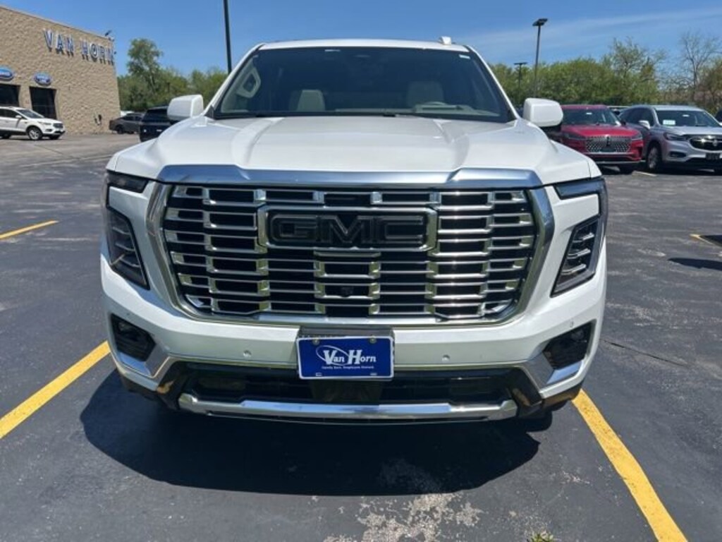 Used 2025 GMC Yukon XL Denali SUV