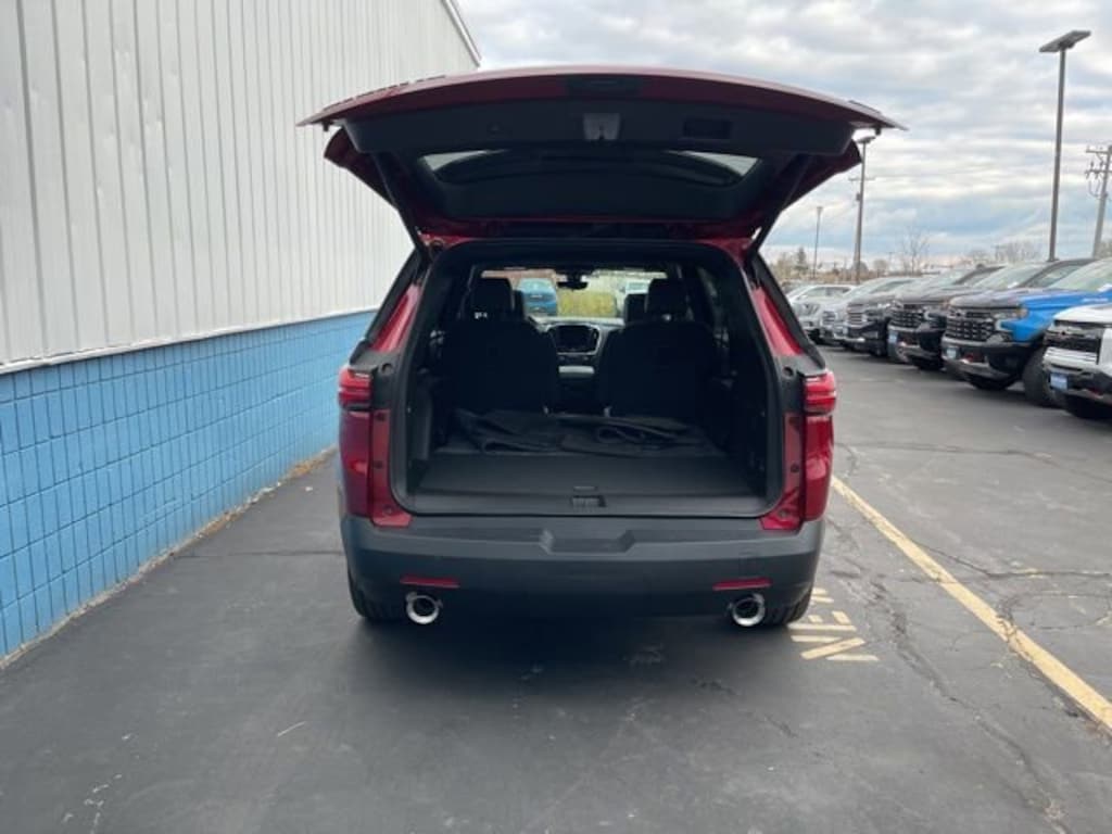 Used 2023 Chevrolet Traverse RS SUV