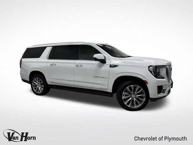 2022 GMC Yukon XL Denali's photo