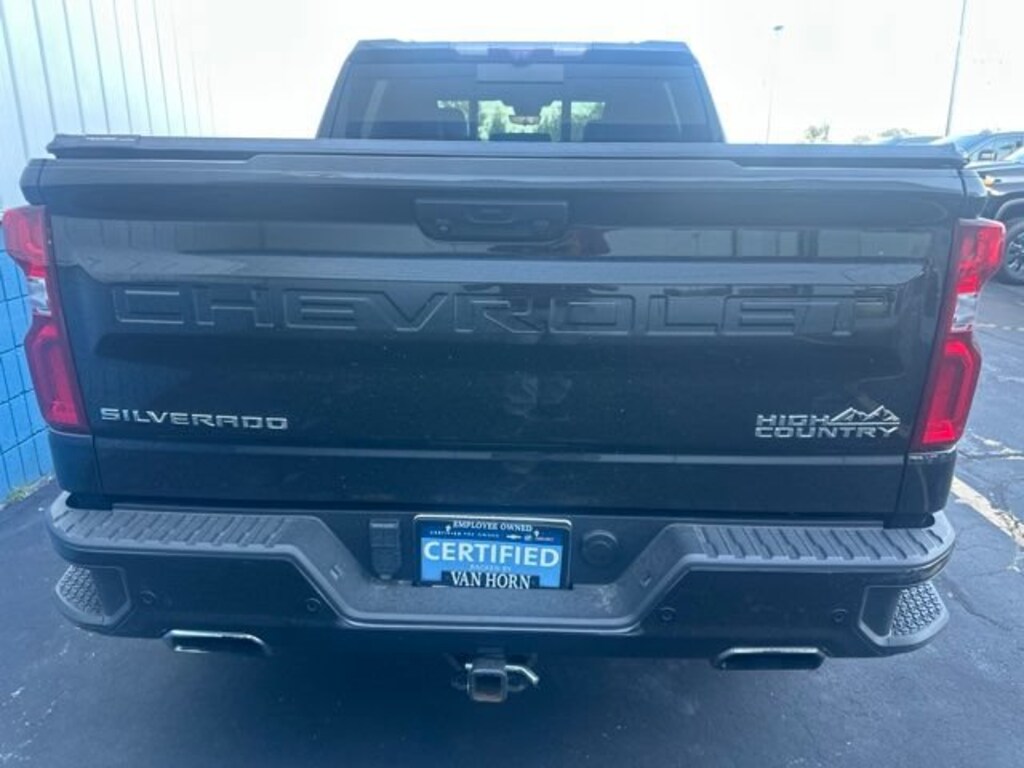 Used 2022 Chevrolet Silverado 1500 High Country Truck Crew Cab