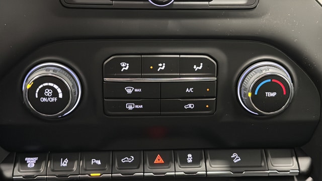 2026 Chevrolet Silverado 2500 HD Custom - Photo 17