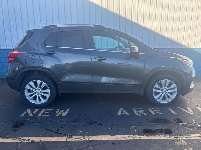 Used 2020 Chevrolet Trax Premier with VIN 3GNCJRSB9LL108628 for sale in Plymouth, WI