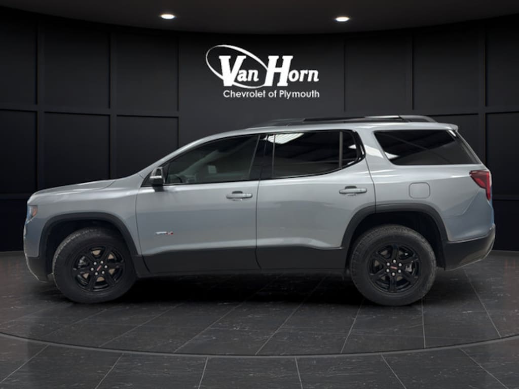 Used 2023 GMC Acadia AT4 SUV