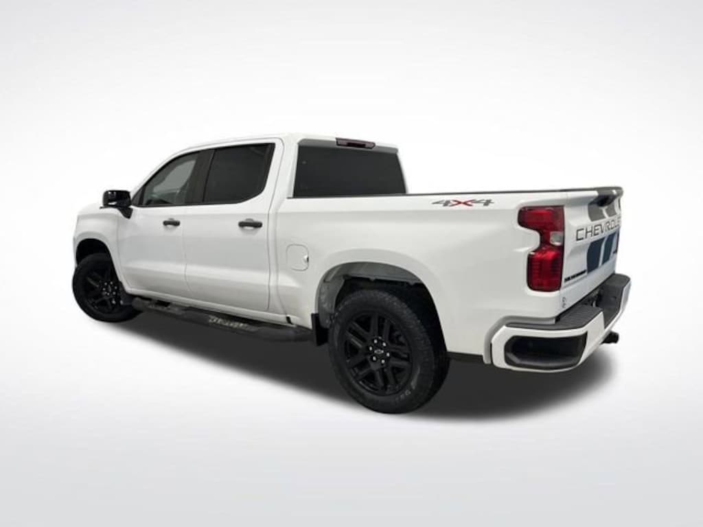 Used 2022 Chevrolet Silverado 1500 Custom Truck Crew Cab
