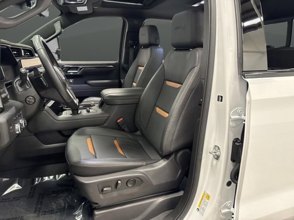 Used 2025 GMC Sierra 1500 AT4 Truck Crew Cab