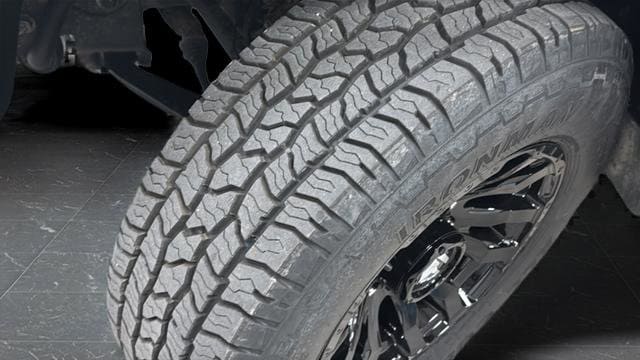 2022 Chevrolet Silverado 3500HD LT - Photo 35