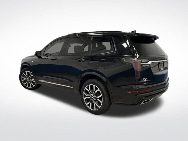 2024 Cadillac XT6 Sport photo 3