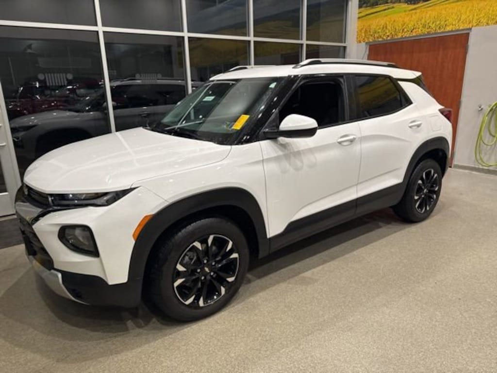 Used 2023 Chevrolet Trailblazer LT SUV