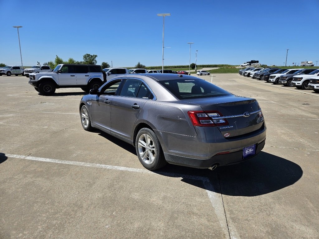 Used 2013 Ford Taurus SEL with VIN 1FAHP2E87DG176765 for sale in Newhall, IA