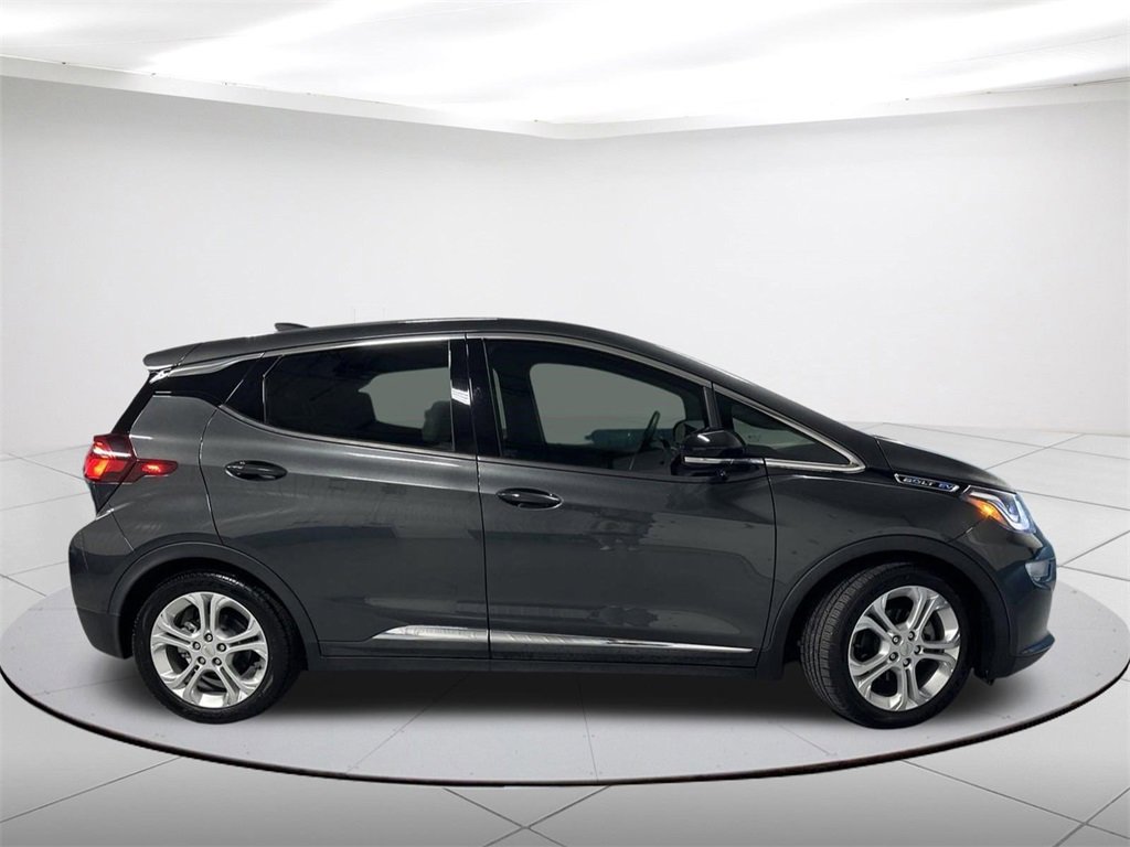 Used 2019 Chevrolet Bolt EV LT with VIN 1G1FY6S02K4100463 for sale in Newhall, IA