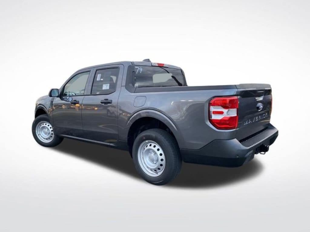 New 2025 Ford Maverick XL Truck