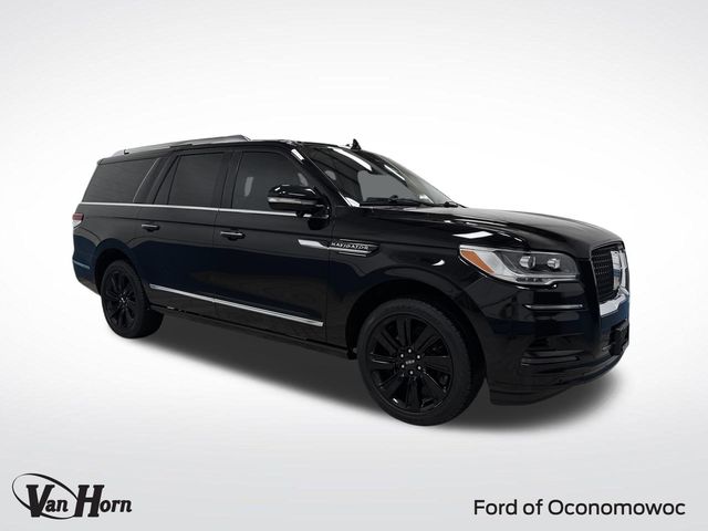 2024 Lincoln Navigator Reserve L's photo
