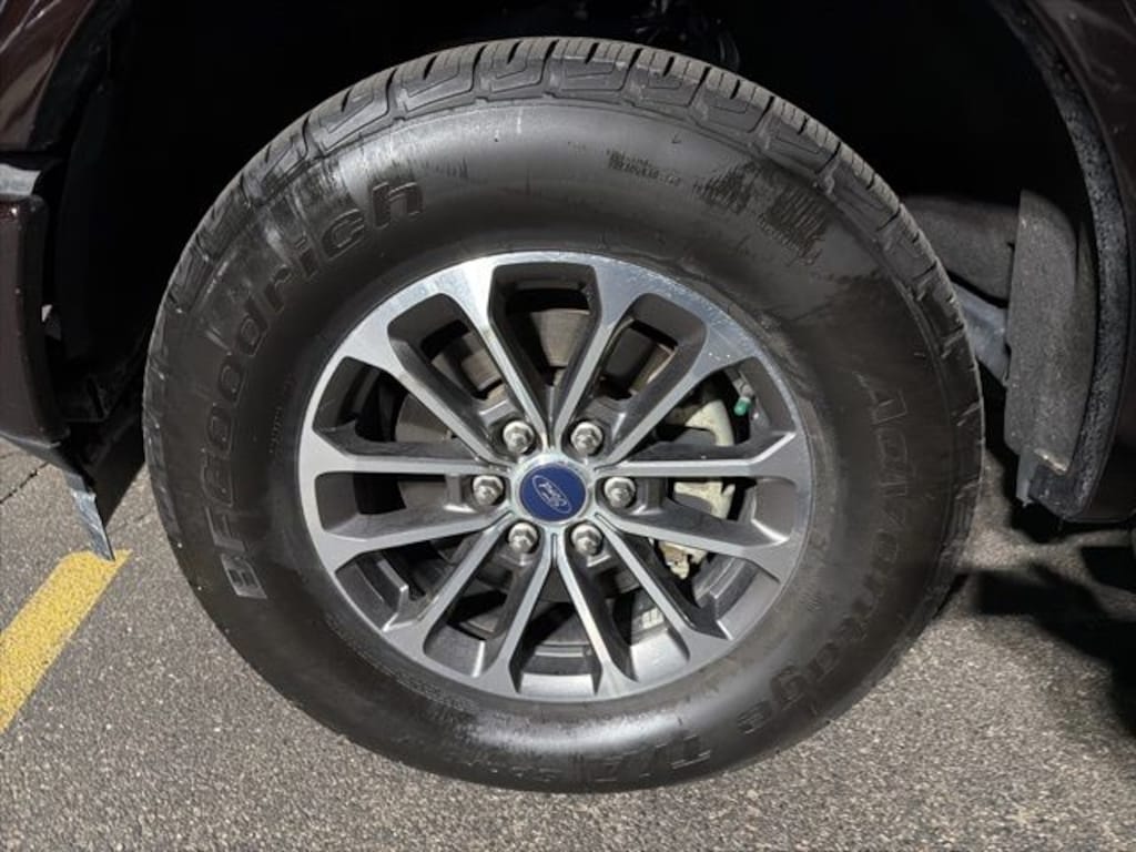 Used 2019 Ford F-150 XLT Truck
