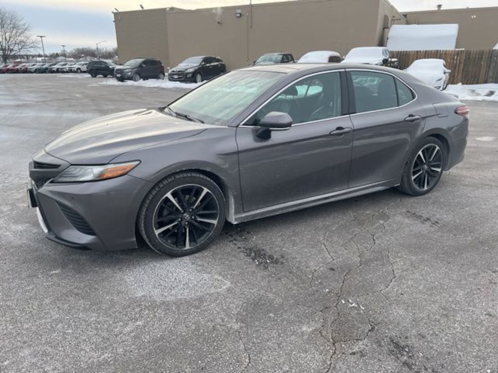 Used 2018 Toyota Camry XSE Sedan