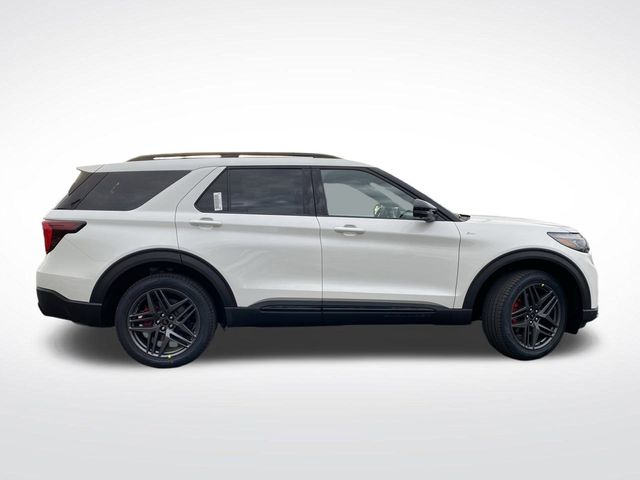 2026 Ford Explorer ST-Line photo 2