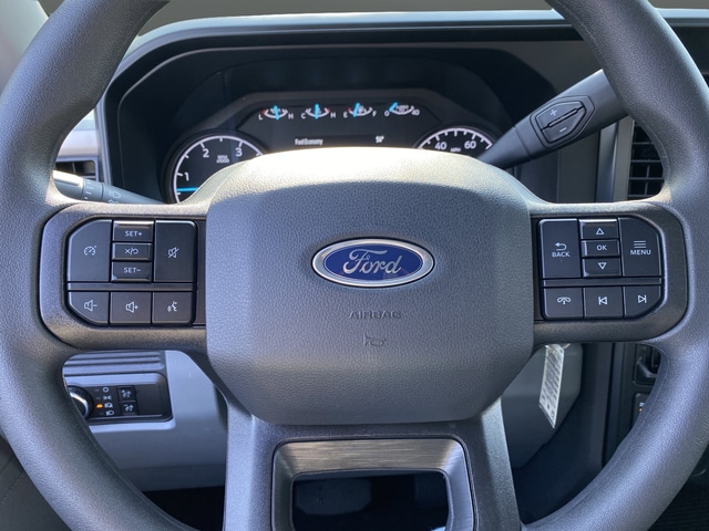 2026 Ford F-350 Super Duty XL - Photo 13